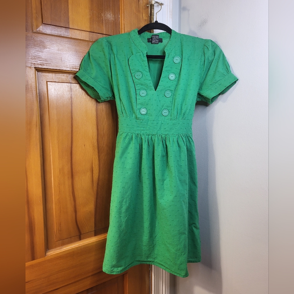 Sam & Max V-neck Tie Waist Knee Length Dress